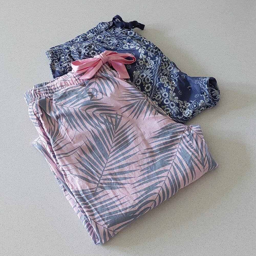2 Pairs of Victoria's Secret Tie String Pajama Pants Women's Size M